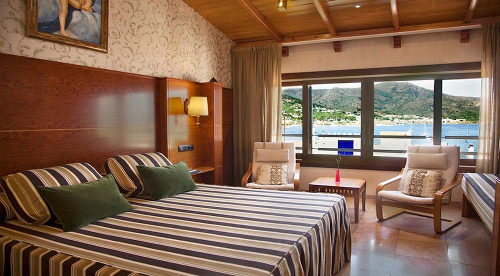 Hotel Spa Porto Cristo El Port De La Selva Dış mekan fotoğraf